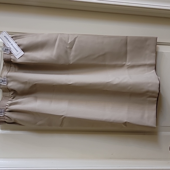 Alfred Dunner Skirts Alfred Dunner Dress Skirt Size 6 Nwt Cream With Pockets Poshmark